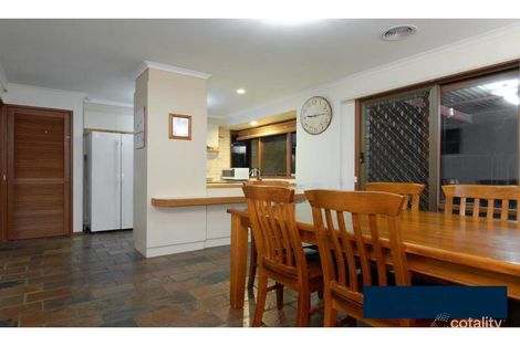 Property photo of 2 Quarrion Drive Carrum Downs VIC 3201