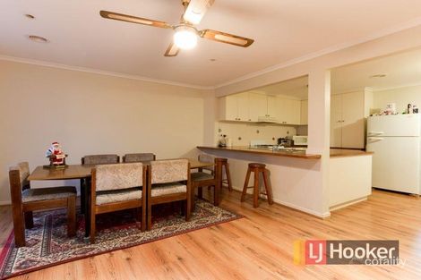 Property photo of 4 Chloe Court Cranbourne West VIC 3977