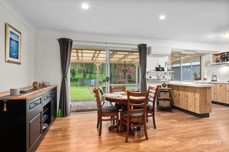 Property photo of 14 Farnborough Drive Moss Vale NSW 2577