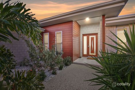 Property photo of 17 Marlin Drive Innes Park QLD 4670