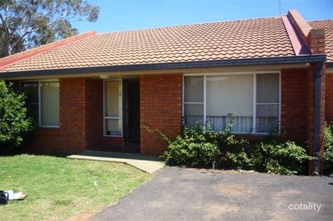 17 Bedford Ave, Dubbo, NSW 2830