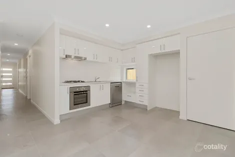 Property photo of 8 Wattle Court Ormeau QLD 4208