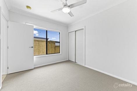 8 Freycinet Lane, South Ripley, QLD 4306