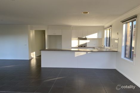 Property photo of 41 Billabong Crescent Tarneit VIC 3029