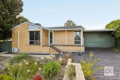 Property photo of 63 Maxwell Road Hackham West SA 5163