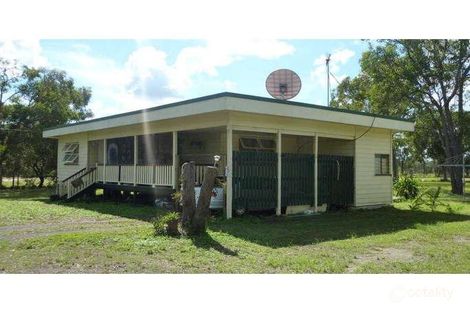 Property photo of 39 Bernborough Boulevard Branyan QLD 4670