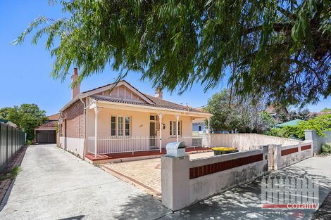 150 Sixth Ave, Inglewood, WA 6052