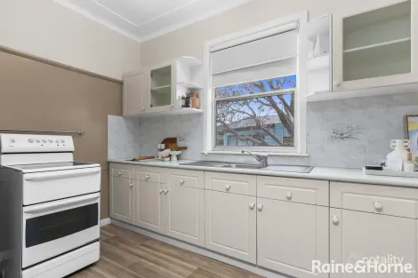 Property photo of 39 Croudace Street Edgeworth NSW 2285