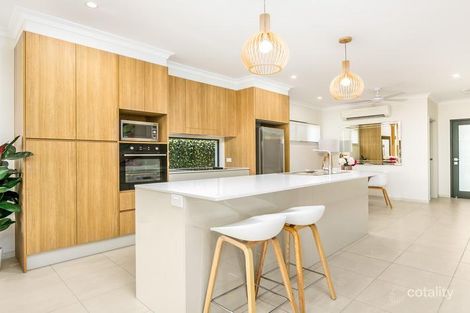 Property photo of 41 Edge Court Manoora QLD 4870