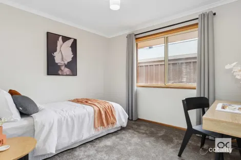 Property photo of 26 Berenwode Circuit Morphett Vale SA 5162