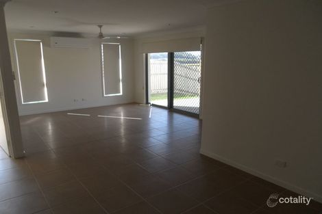 Property photo of 1/38 Eales Road Rural View QLD 4740