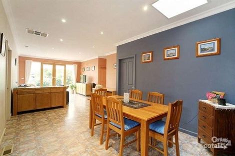 Property photo of 4 Mortimore Street Bentleigh VIC 3204