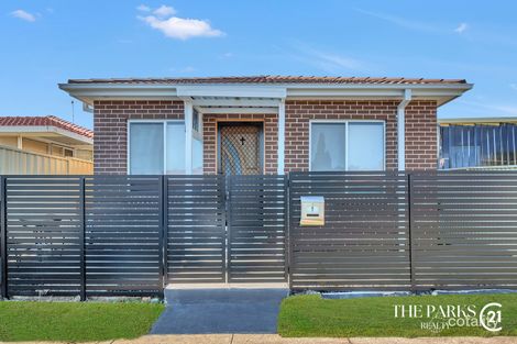 1 Kanuka St, Bossley Park, NSW 2176