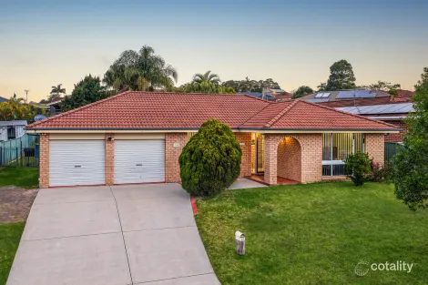 Property photo of 15 Holly Close Lake Haven NSW 2263