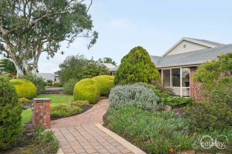 Property photo of 9 Pegasus Drive Woodcroft SA 5162