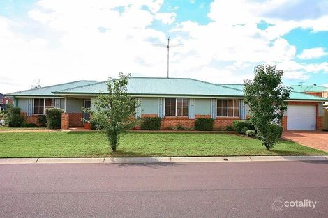 2 Leafy Gr, Plumpton, NSW 2761