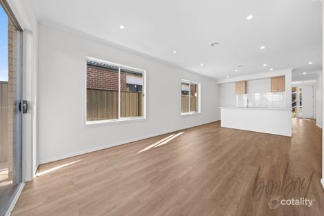 67 Daybreak Vsta, Mickleham, VIC 3064