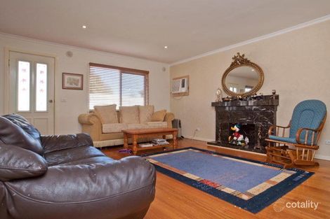 Property photo of 19 Summit Road Frankston VIC 3199