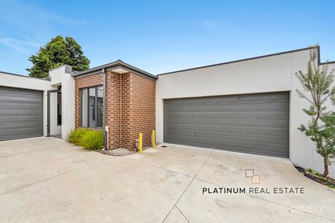 2/4 Apple Ct, Doveton, VIC 3177