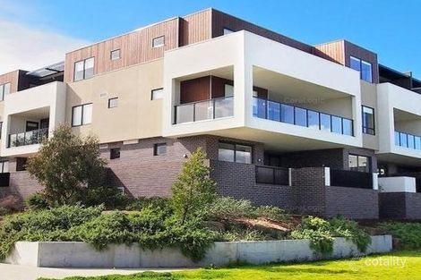 Property photo of 26/2 Monckton Place Caroline Springs VIC 3023