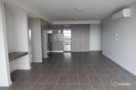 Property photo of 26/2 Monckton Place Caroline Springs VIC 3023