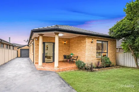 13 Birdwood Rd, Georges Hall, NSW 2198