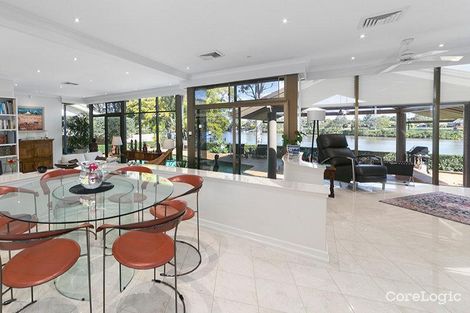 Property photo of 37 Glencairn Avenue Indooroopilly QLD 4068