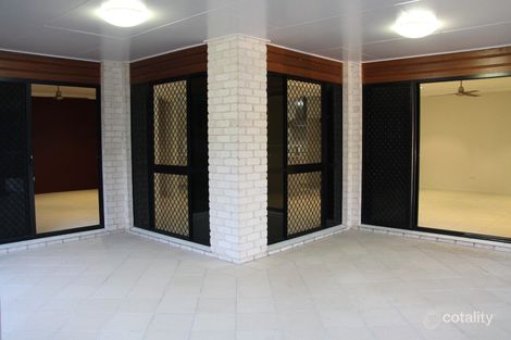 Property photo of 27 Longreach Court Tannum Sands QLD 4680