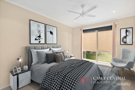 Property photo of 23 Tuileries Rise Narre Warren South VIC 3805