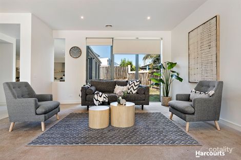 Property photo of 9 Ellis Park Avenue Mulgrave VIC 3170