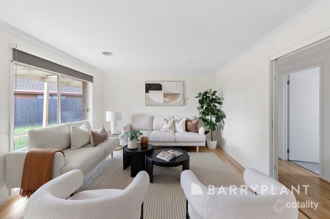 Property photo of 12 Barellan Close St Albans VIC 3021