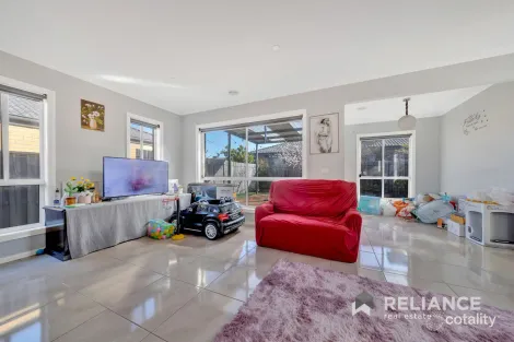 Property photo of 9 Mercedes Drive Tarneit VIC 3029