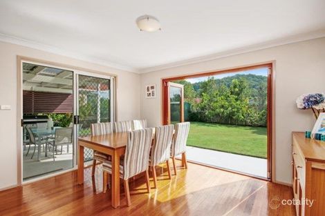 Property photo of 21 Manooka Road Point Clare NSW 2250