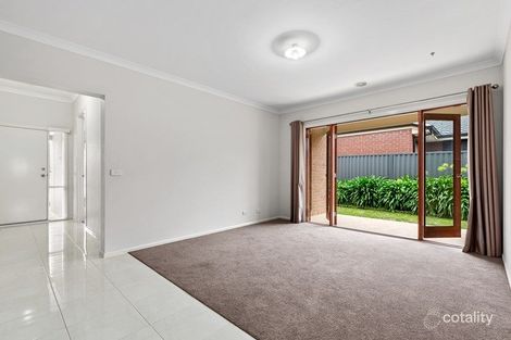 Property photo of 7 Pashia Grove Pakenham VIC 3810