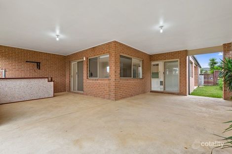 Property photo of 7 Pashia Grove Pakenham VIC 3810