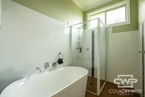 Property photo of 68 Lang Street Glen Innes NSW 2370
