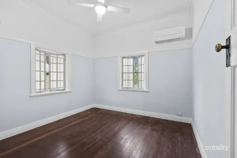 Property photo of 38 Heaslop Terrace Annerley QLD 4103