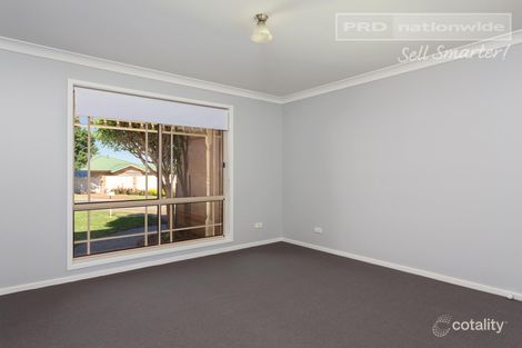 Property photo of 2/40 Brooklyn Drive Bourkelands NSW 2650