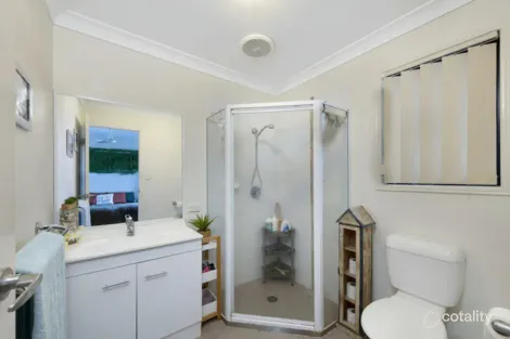 Property photo of 16 Keppel Crescent Thabeban QLD 4670