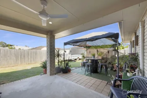 Property photo of 16 Keppel Crescent Thabeban QLD 4670