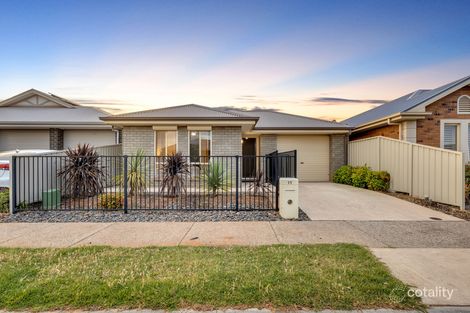 17 Costa St, Munno Para West, SA 5115