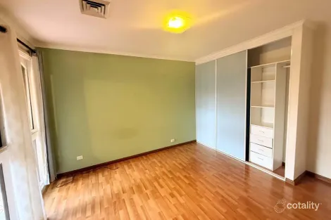 Property photo of 8 Carina Place St Johns Park NSW 2176