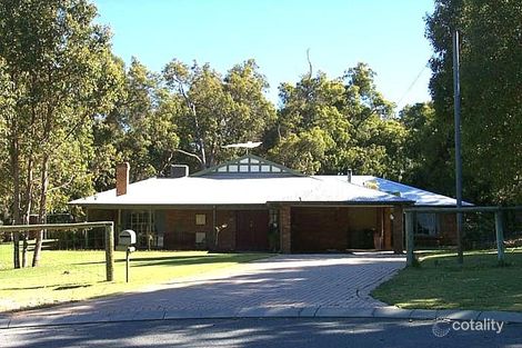 7 Decora Ct, Wanneroo, WA 6065