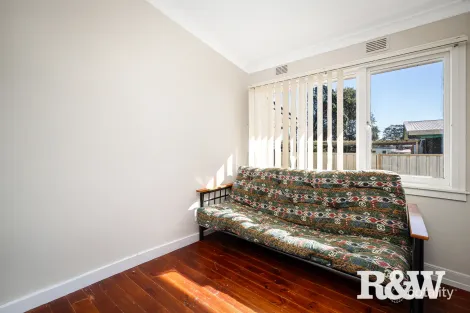 Property photo of 8 Hales Place Blackett NSW 2770