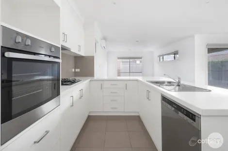 Property photo of 41 Sorrento Drive Alfredton VIC 3350