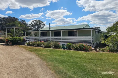 Property photo of 38 Woodlea Court Crows Nest QLD 4355