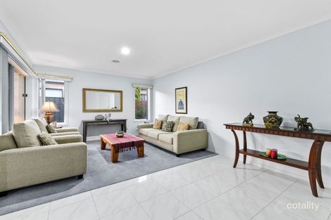 Property photo of 7 Lumina Avenue Cranbourne North VIC 3977