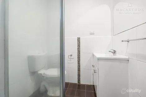 Property photo of 11 Malta Crescent Ashmont NSW 2650