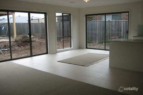 Property photo of 6 Woollahra Parade Taylors Hill VIC 3037