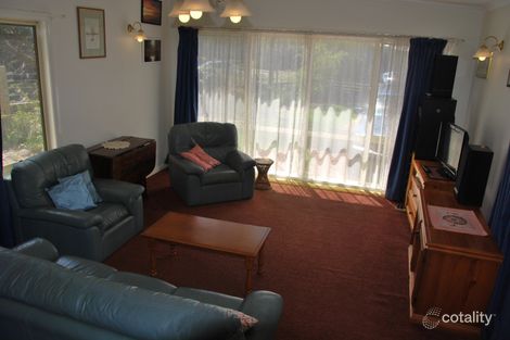 Property photo of 92 Beach Parade Sandy Point VIC 3959